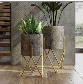 Brown Elegant Planter